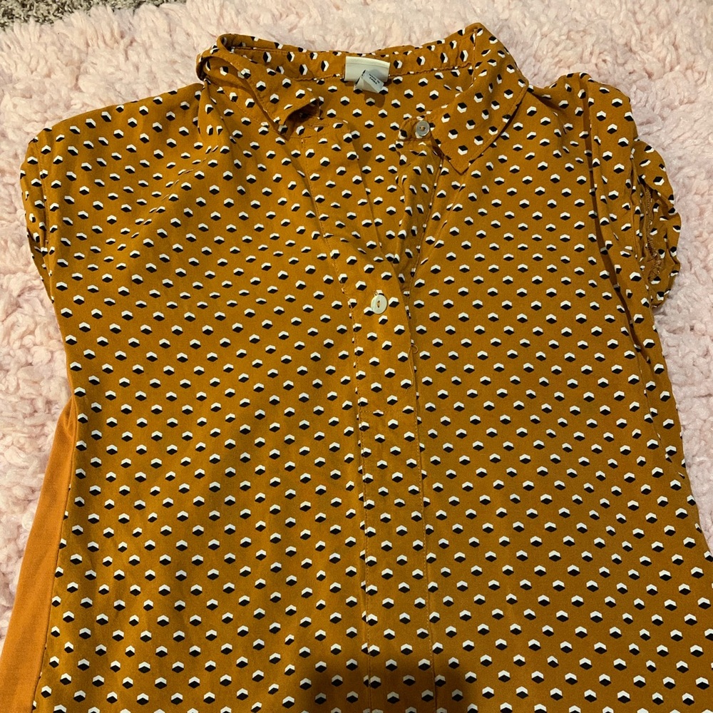 Women’s blouse